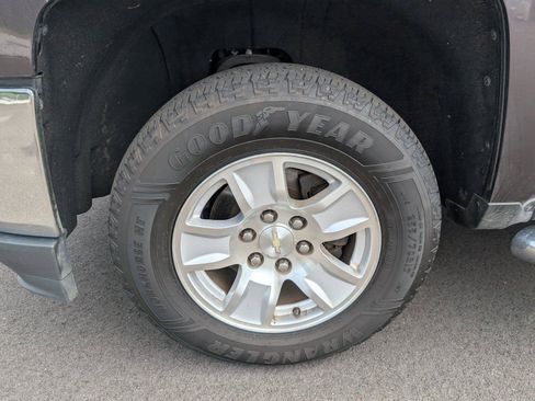 Used 2016 Chevrolet Silverado 1500 LT w/ All Star Edition AWD/4WD image 9