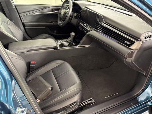 Used 2025 Toyota Camry XSE image 39