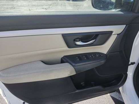 Used 2019 Honda CR-V LX image 21