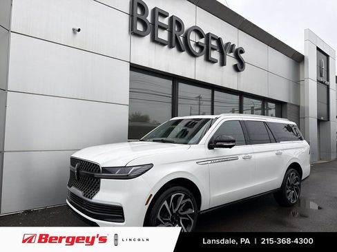 New 2026 Lincoln Navigator L Reserve AWD/4WD image 1