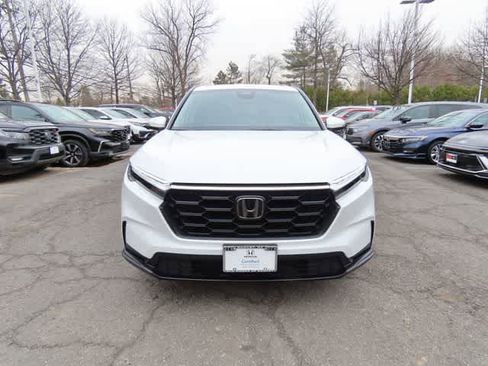 Used 2023 Honda CR-V LX image 6