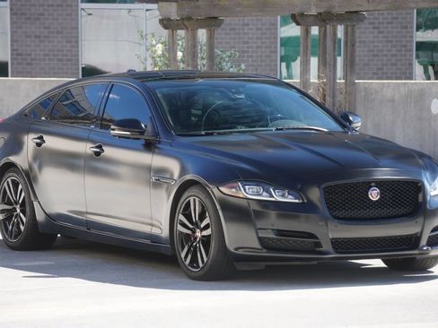 Used 2016 Jaguar XJ L Portfolio AWD/4WD image 39