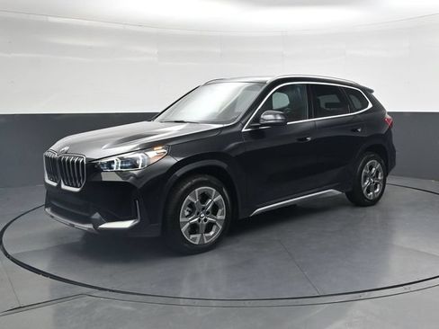 Used 2026 BMW X1 xDrive28i AWD/4WD image 9