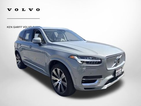 Used 2025 Volvo XC90 T8 Ultra w/ Protection Package Premier AWD/4WD image 5