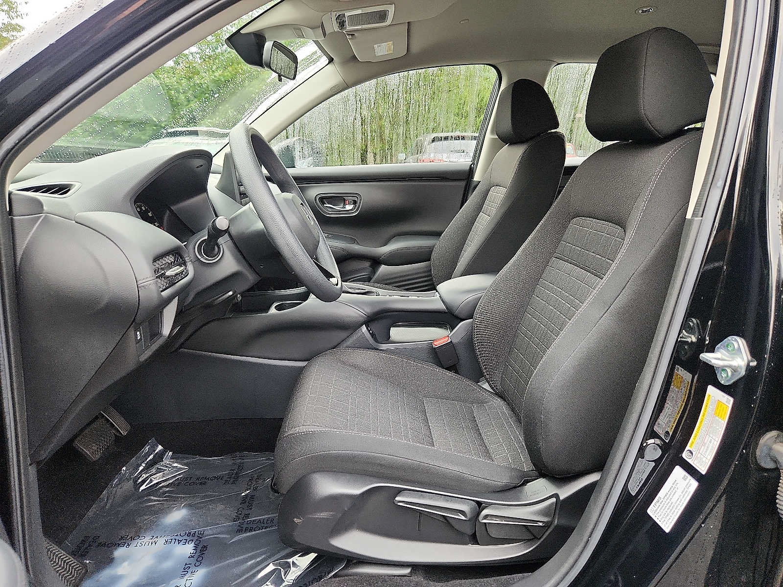 Certified 2024 Honda HR-V LX image 13