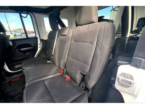 Used 2021 Jeep Wrangler Unlimited Sport AWD/4WD image 27