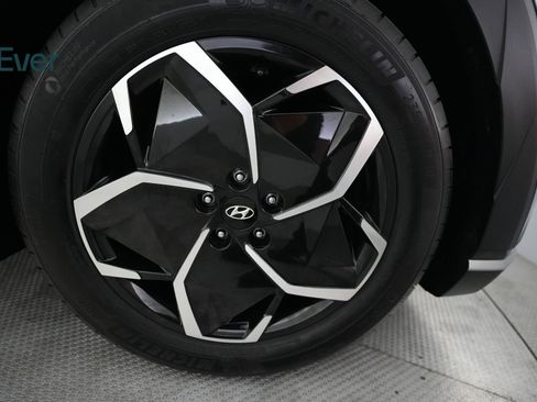 Used 2024 Hyundai Ioniq 5 SEL RWD image 20