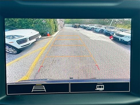 Used 2022 Chevrolet Silverado 1500 Custom image 14