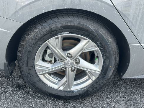 Used 2023 Hyundai Sonata SE image 19