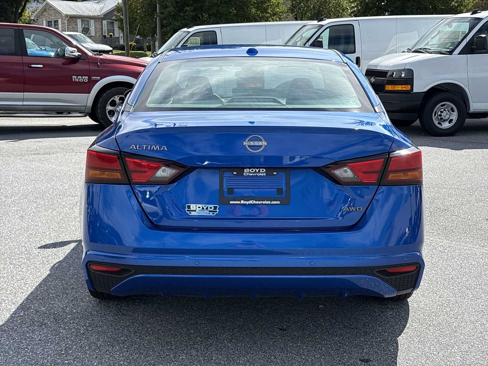 Used 2025 Nissan Altima 2.5 SV AWD/4WD image 7