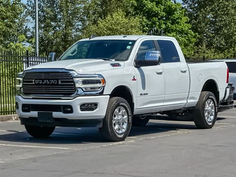 Used 2024 RAM 2500 Laramie AWD/4WD image 7