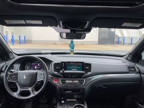 Used 2023 Honda Passport EX-L image 4