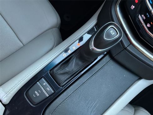 Used 2018 Cadillac CTS Premium Luxury image 26