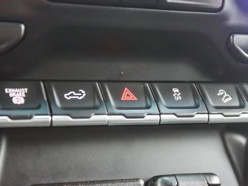 Used 2023 Chevrolet Silverado 2500 LT w/ Convenience Package image 36