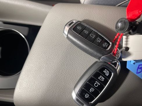 Used 2023 Hyundai Elantra SEL w/ Convenience Package image 26