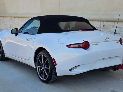 Used 2016 MAZDA MX-5 Miata Grand Touring image 5