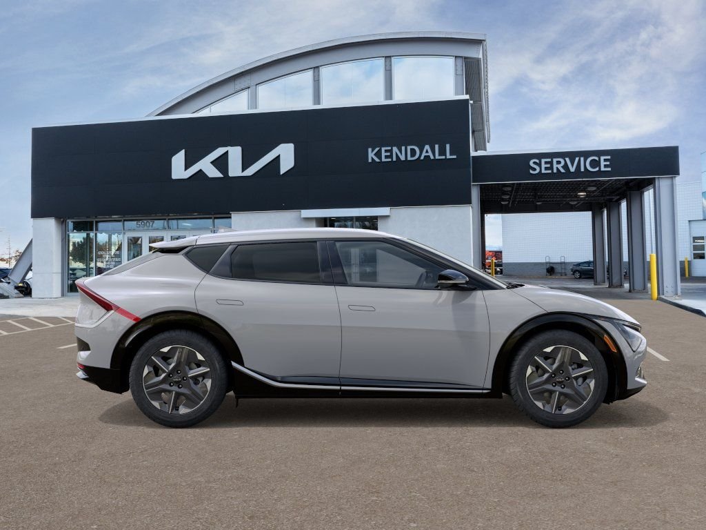 New 2026 Kia EV6 Light AWD/4WD image 7