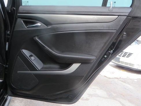 Used 2013 Cadillac CTS Luxury image 13