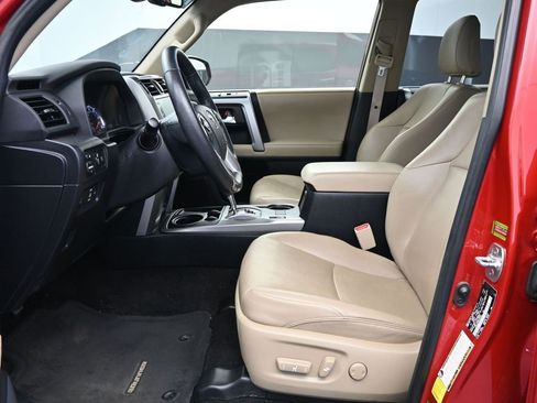 Used 2024 Toyota 4Runner Limited image 21