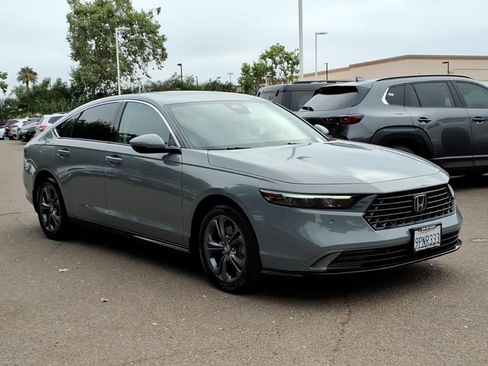 Certified 2024 Honda Accord EX-L image 3