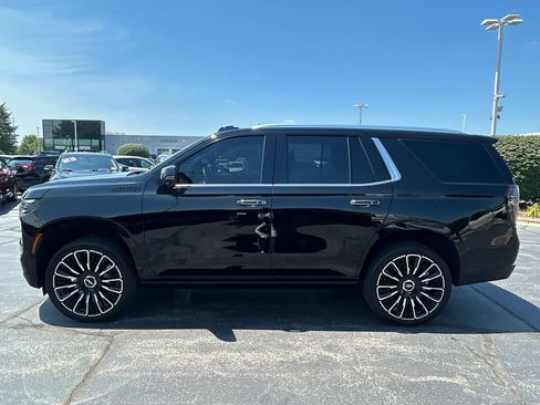 Certified 2025 Chevrolet Tahoe High Country AWD/4WD image 11
