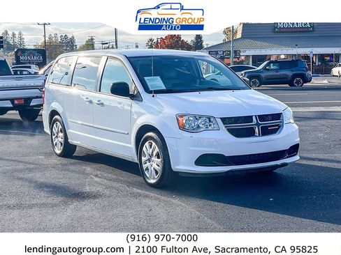 Used 2017 Dodge Grand Caravan SE w/ Power Window Group image 5