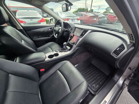 Used 2016 INFINITI Q50 3.0t Premium w/ 3.0T Premium Plus Package AWD/4WD image 19