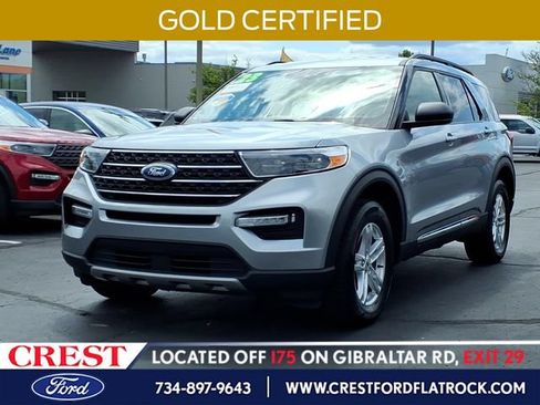 Certified 2023 Ford Explorer XLT w/ Equipment Group 202A AWD/4WD image 1