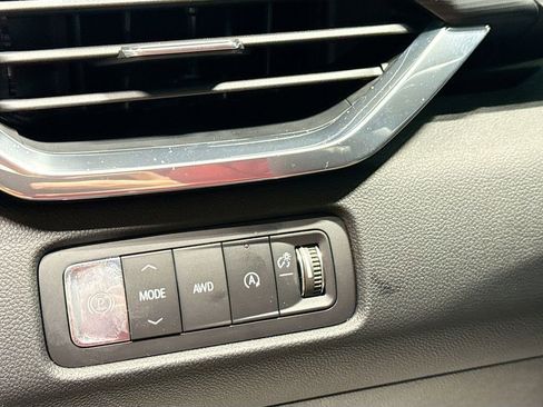 New 2026 GMC Acadia Elevation w/ Elevation Premium Package image 10