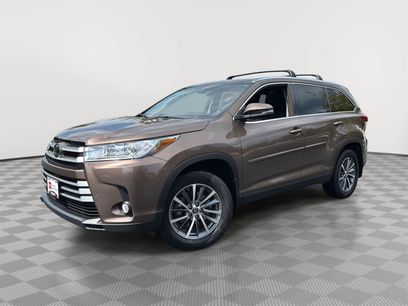 Used 2019 Toyota Highlander XLE