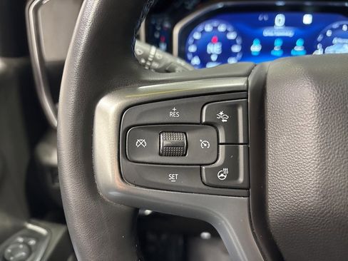 Used 2023 Chevrolet Silverado 1500 LT image 13