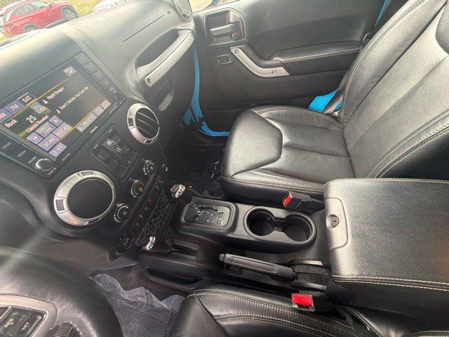 Used 2017 Jeep Wrangler Unlimited Sahara w/ Quick Order Package 24E Chief AWD/4WD image 23