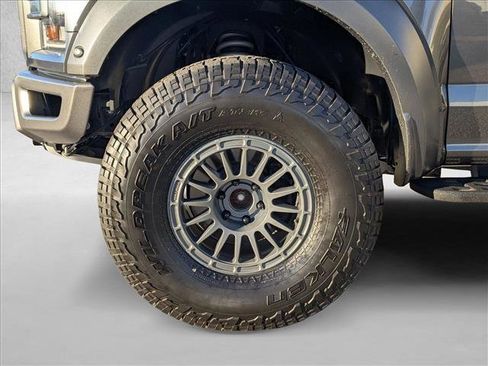 Used 2018 Ford F150 Raptor w/ Equipment Group 802A Luxury image 27