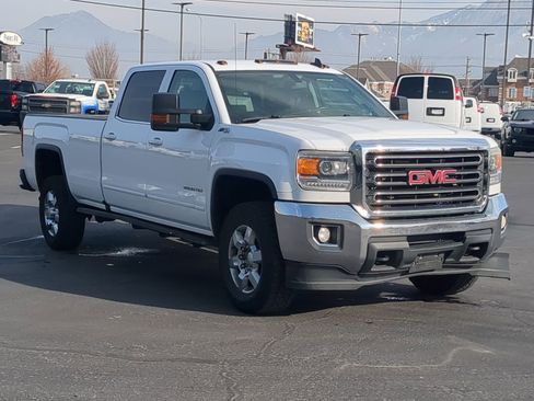 Used 2016 GMC Sierra 3500 SLE image 8