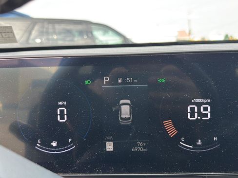 Used 2024 Hyundai Kona SEL AWD/4WD image 11