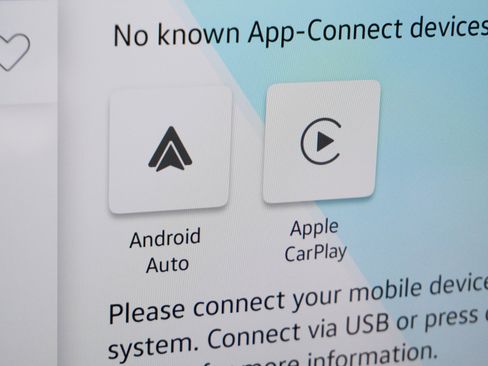 Certified 2024 Volkswagen Atlas Cross Sport SE w/ Panoramic Sunroof Package image 29