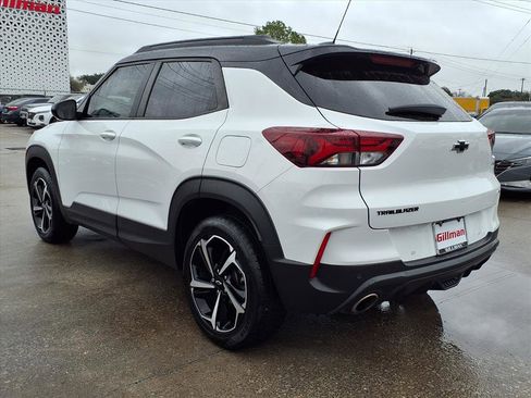 Used 2021 Chevrolet TrailBlazer RS w/ Convenience Package image 3