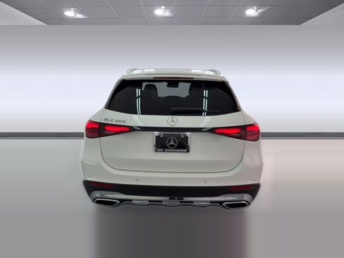 Certified 2026 Mercedes-Benz GLC 300 image 9
