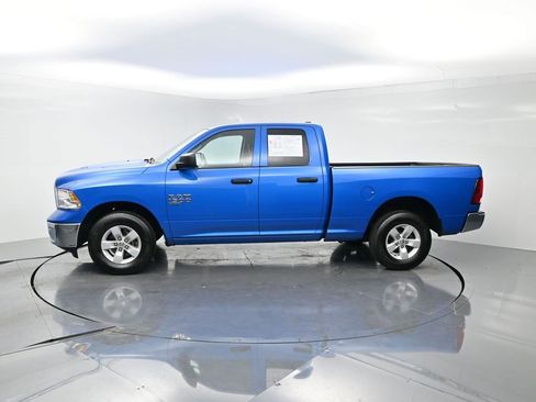 Used 2024 RAM 1500 Classic SLT AWD/4WD image 3