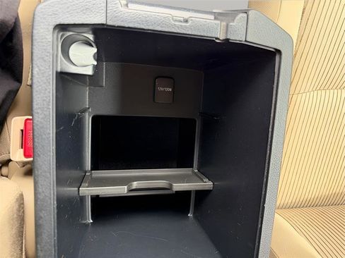 Used 2018 Toyota 4Runner SR5 image 39