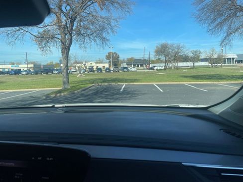 Used 2025 Buick Encore GX Preferred image 29