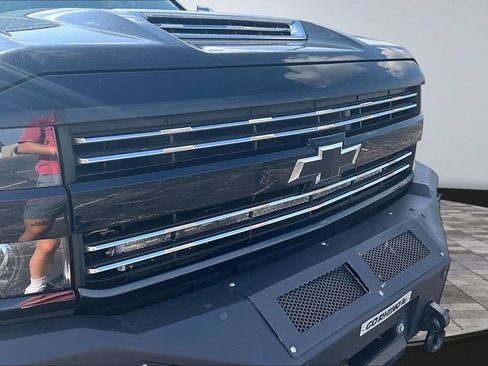 Used 2018 Chevrolet Silverado 3500 LTZ w/ Duramax Plus Package AWD/4WD image 25