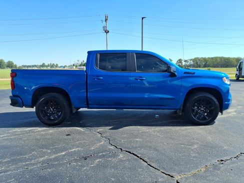 Used 2023 Chevrolet Silverado 1500 RST AWD/4WD image 6