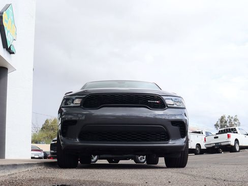 Used 2023 Dodge Durango GT w/ Blacktop Package image 17