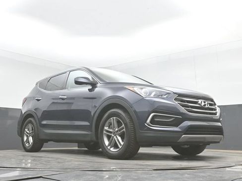 Used 2017 Hyundai Santa Fe Sport w/ Cargo Package AWD/4WD image 41