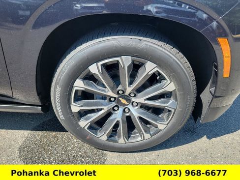 New 2025 Chevrolet Suburban High Country image 33