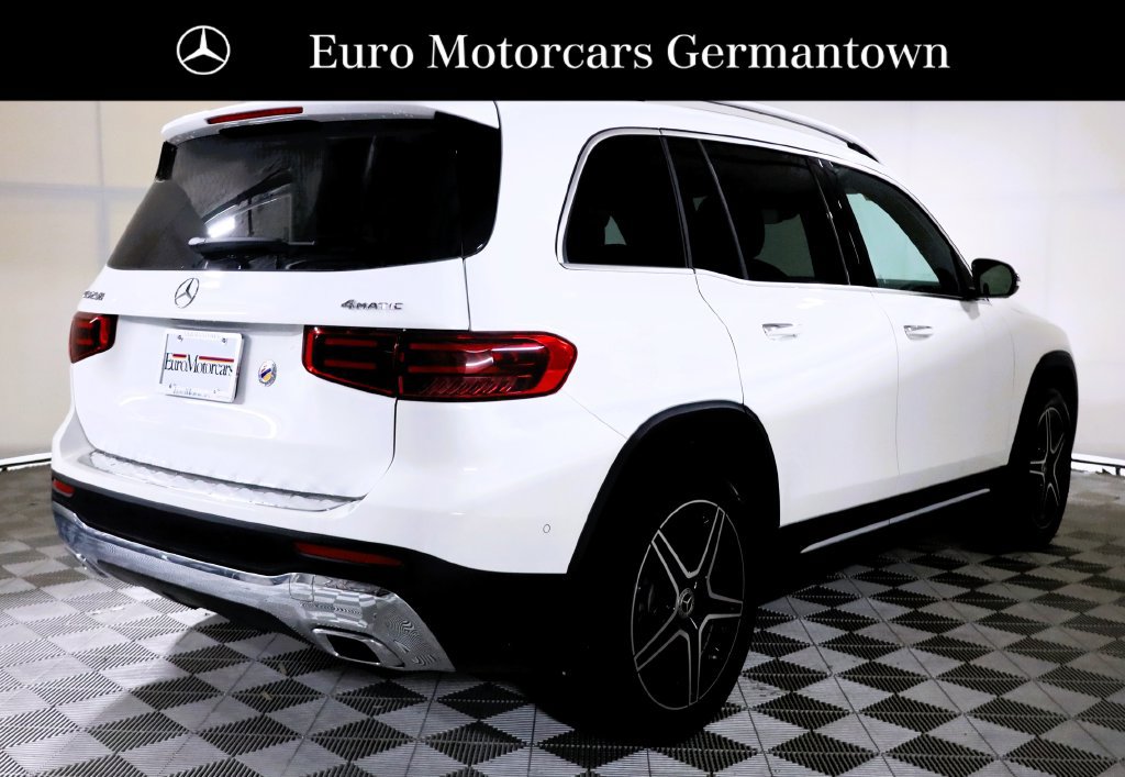 Used 2026 Mercedes-Benz GLB 250 4MATIC image 6