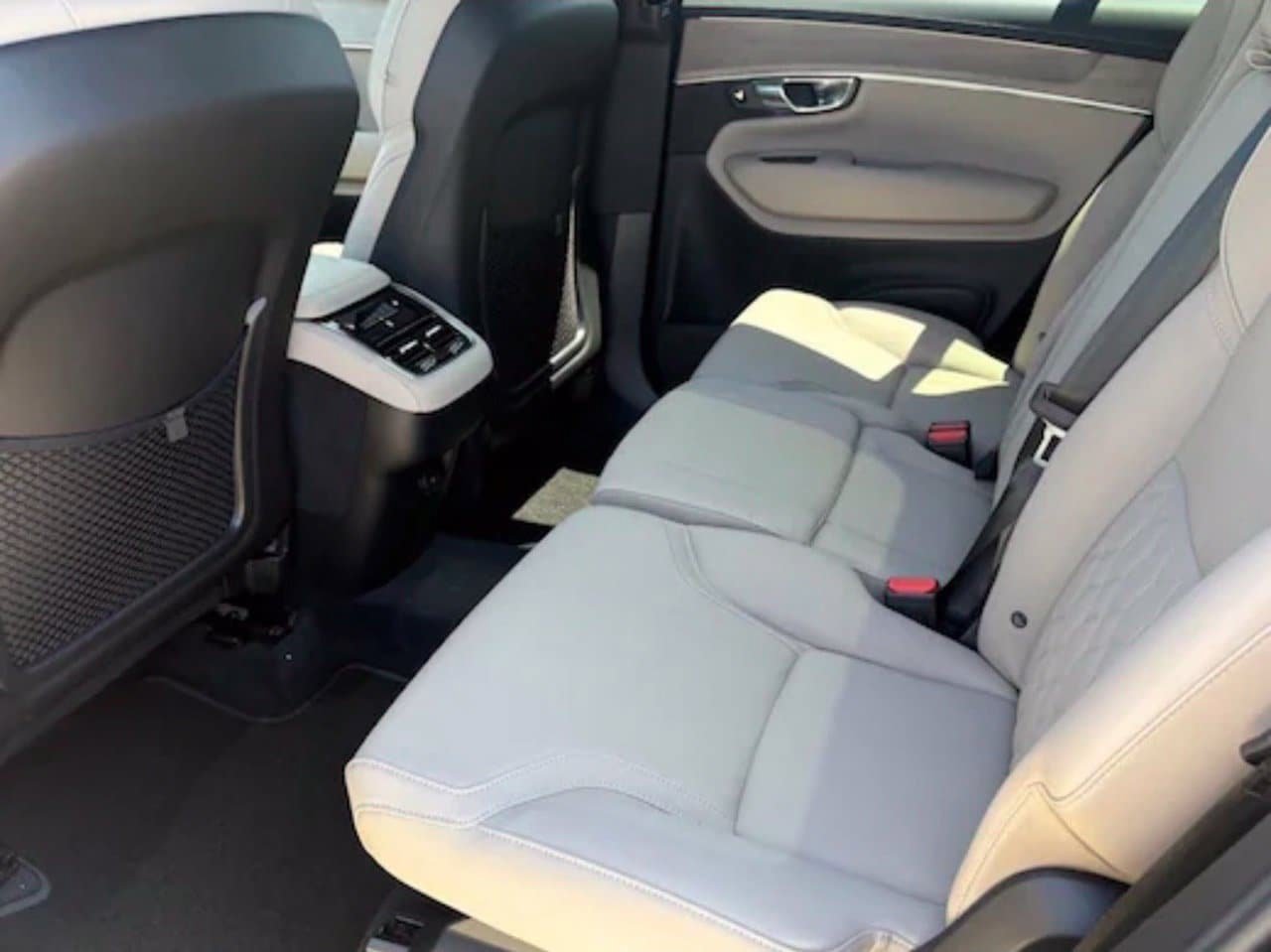 Used 2026 Volvo XC90 B6 Plus AWD/4WD image 14