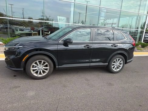 Used 2024 Honda CR-V EX image 2