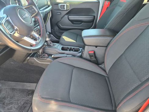 Used 2020 Jeep Wrangler Unlimited Rubicon w/ Quick Order Package 28Y Recon AWD/4WD image 18